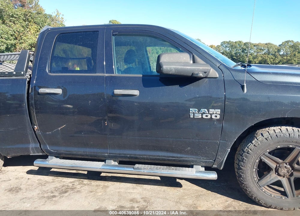 2016 RAM 1500 EXPRESS VIN: 1C6RR7FG4GS379519