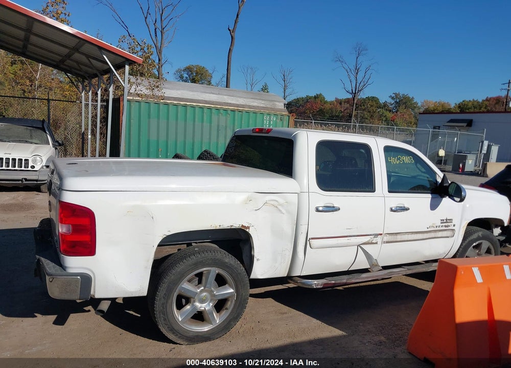 2009 CHEVROLET SILVERADO 1500 LT VIN: 3GCEC23059G184008