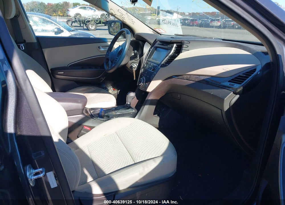 2017 HYUNDAI SANTA FE SPORT 2.4L VIN: 5XYZUDLB7HG487977