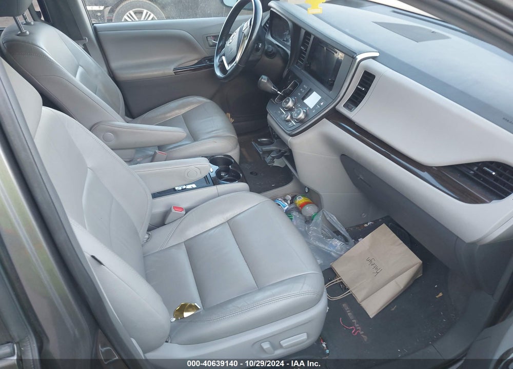 2016 TOYOTA SIENNA XLE 7 PASSENGER VIN: 5TDDK3DC6GS129854