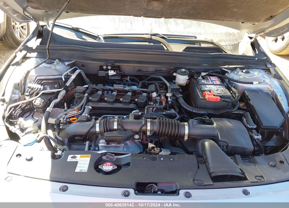 2022 HONDA ACCORD LX VIN: 1HGCV1F16NA017909