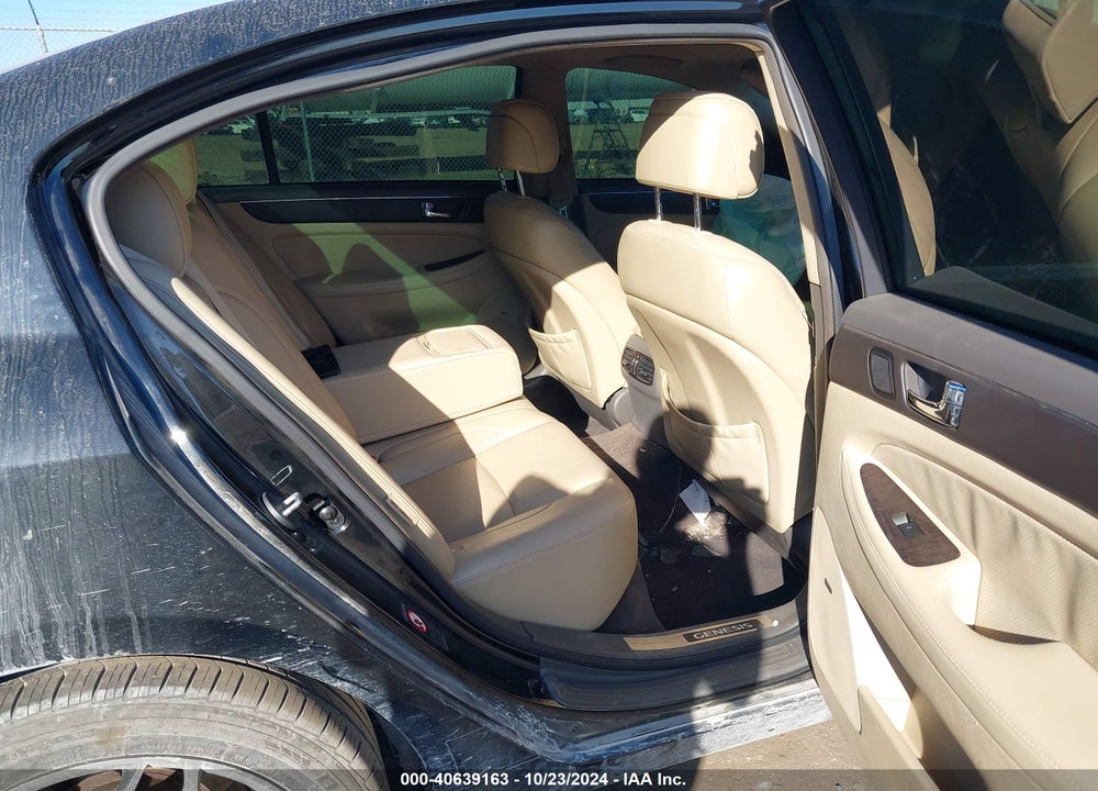 2010 HYUNDAI GENESIS 4.6 VIN: KMHGC4DF0AU107227