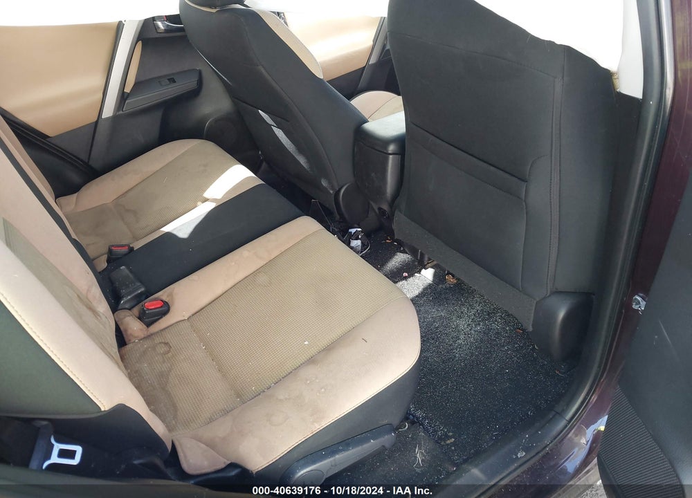 2017 TOYOTA RAV4 XLE VIN: 2T3RFREVXHW641937
