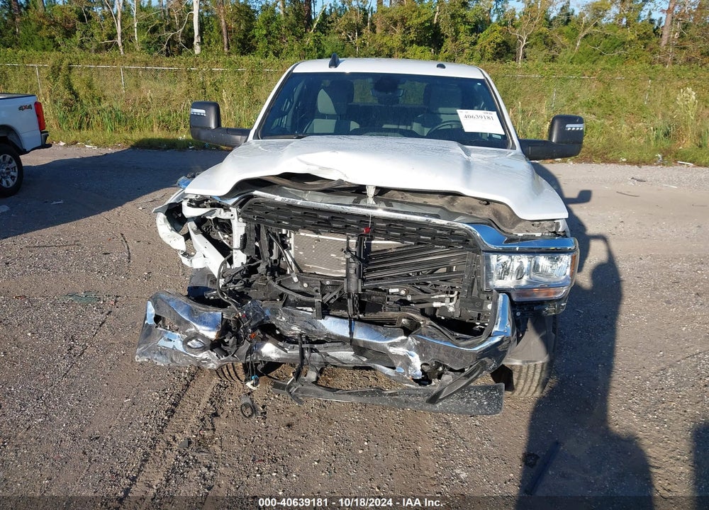 2024 RAM 2500 BIG HORN 4X4 6'4 BOX VIN: 3C6UR5DL5RG283391