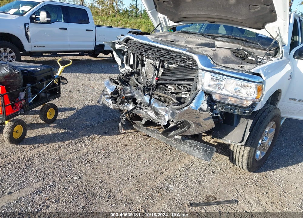 2024 RAM 2500 BIG HORN 4X4 6'4 BOX VIN: 3C6UR5DL5RG283391