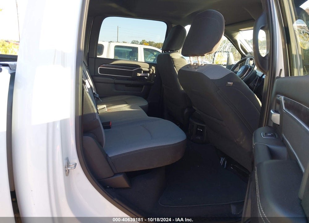 2024 RAM 2500 BIG HORN 4X4 6'4 BOX VIN: 3C6UR5DL5RG283391