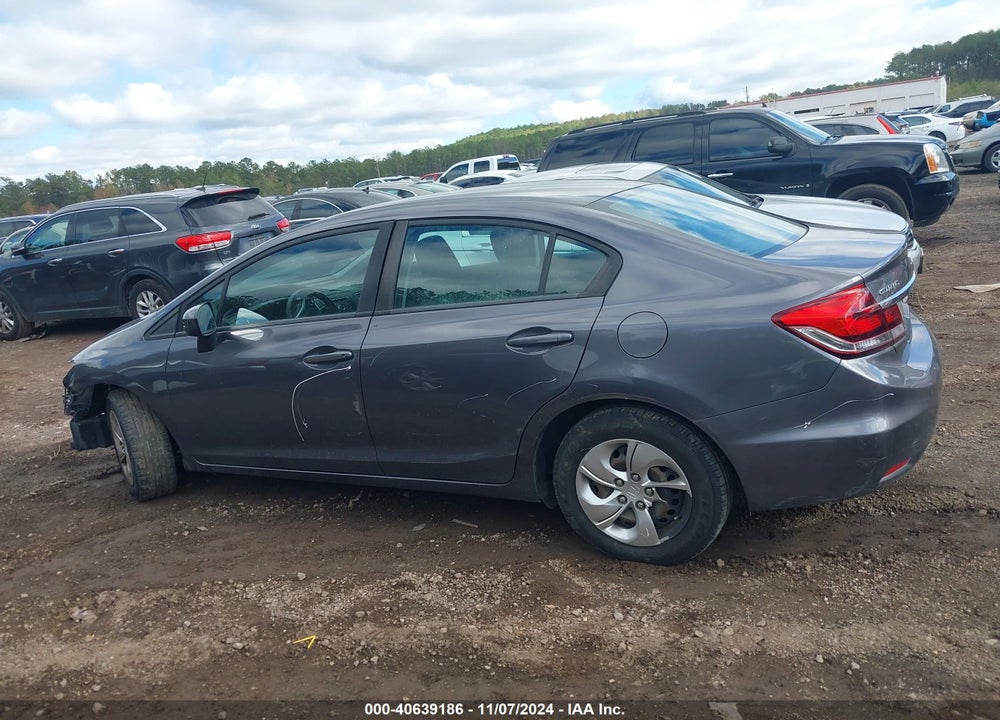 2015 HONDA CIVIC LX VIN: 19XFB2F55FE117141