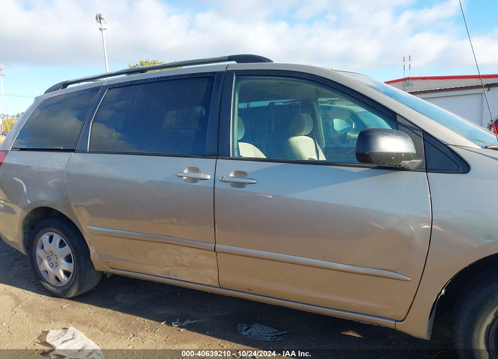 2007 TOYOTA SIENNA LE VIN: 5TDZK23C37S070165