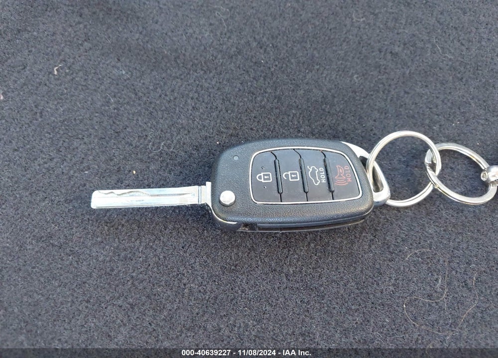 2019 HYUNDAI SONATA SE VIN: 5NPE24AF2KH739354