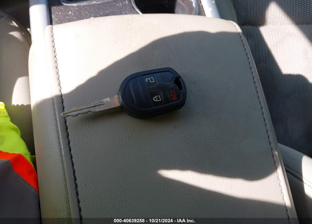 2011 FORD EDGE SEL VIN: 2FMDK3JCXBBB10007