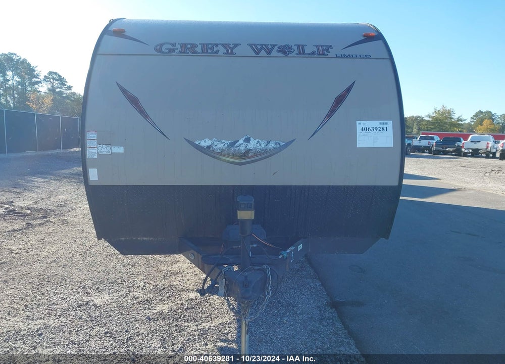 2017 FORESTRIVR GREYWOLF VIN: 4X4TCKB29HK036570