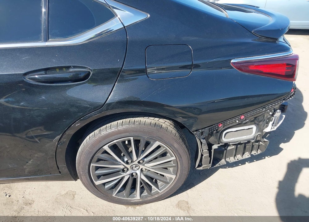 2024 LEXUS ES 300H VIN: 58ADA1C12RU046397
