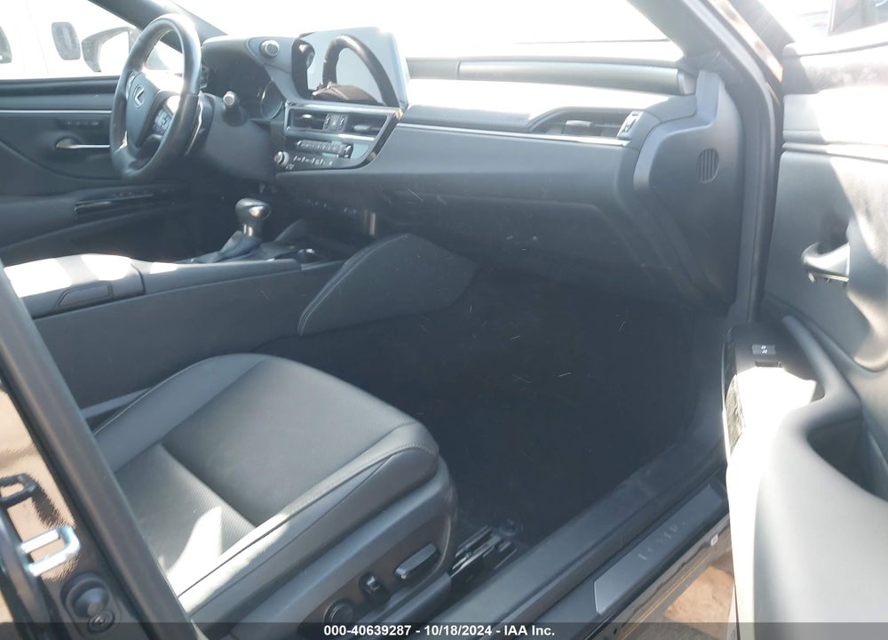 2024 LEXUS ES 300H VIN: 58ADA1C12RU046397