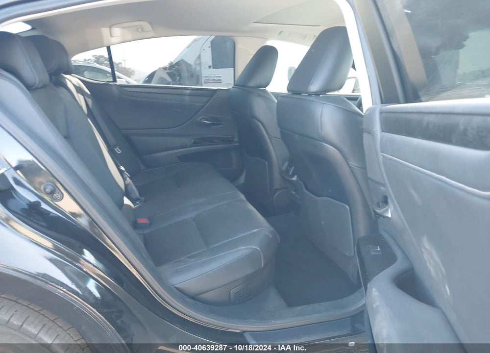 2024 LEXUS ES 300H VIN: 58ADA1C12RU046397