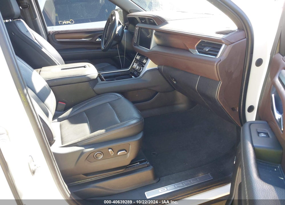 2021 GMC YUKON 4WD DENALI VIN: 1GKS2DKL4MR143623