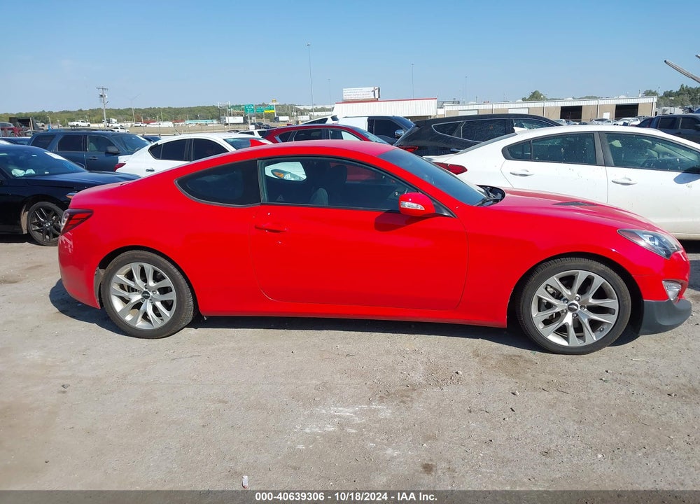 2015 HYUNDAI GENESIS 3.8 BASE VIN: KMHHT6KJ6FU130090