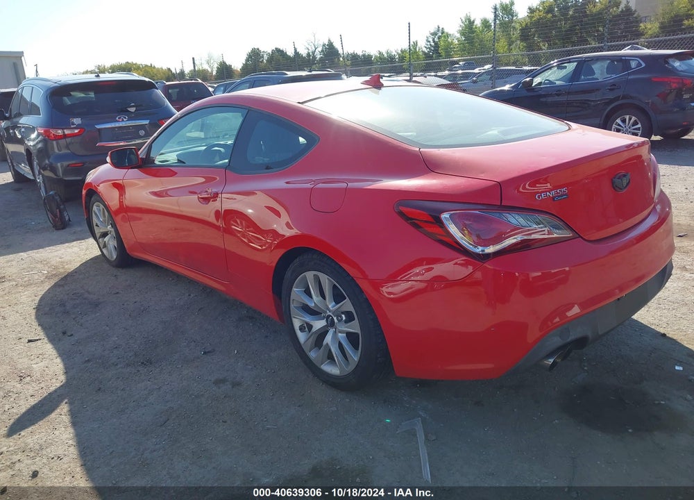 2015 HYUNDAI GENESIS 3.8 BASE VIN: KMHHT6KJ6FU130090