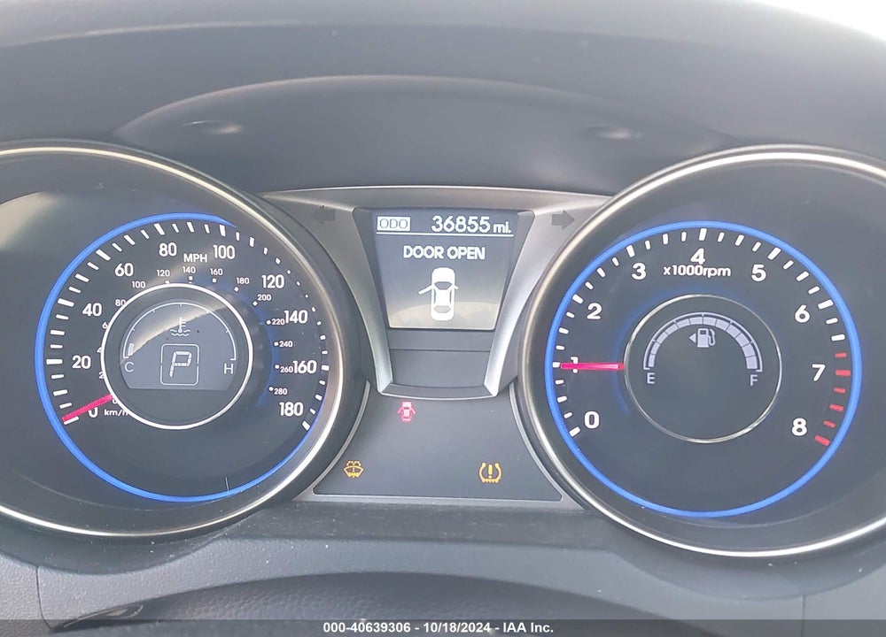 2015 HYUNDAI GENESIS 3.8 BASE VIN: KMHHT6KJ6FU130090