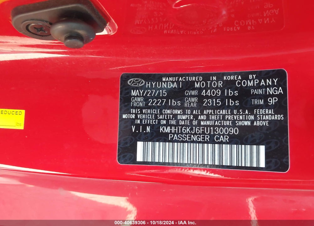 2015 HYUNDAI GENESIS 3.8 BASE VIN: KMHHT6KJ6FU130090