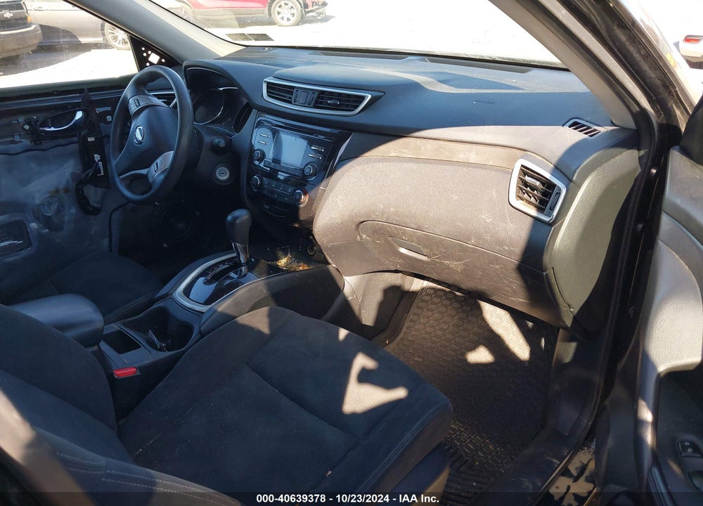 2016 NISSAN ROGUE S VIN: JN8AT2MV2GW136560
