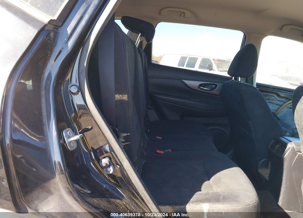 2016 NISSAN ROGUE S VIN: JN8AT2MV2GW136560