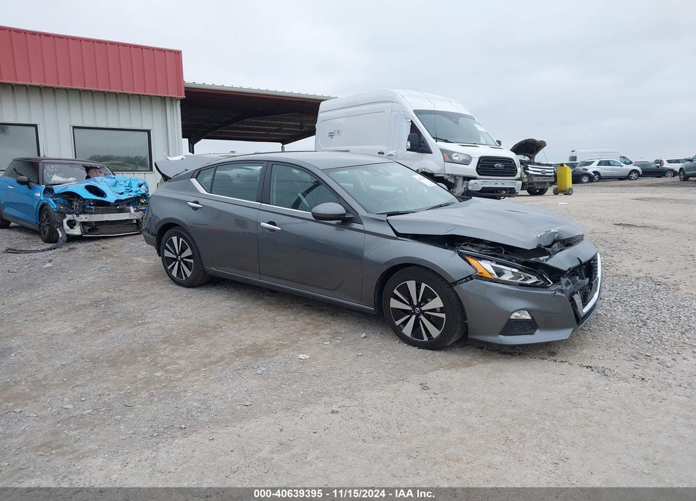 2022 NISSAN ALTIMA SV FWD VIN: 1N4BL4DV6NN338399