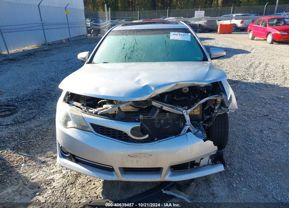 2014 TOYOTA CAMRY SE SPORT VIN: 4T1BF1FK3EU729952