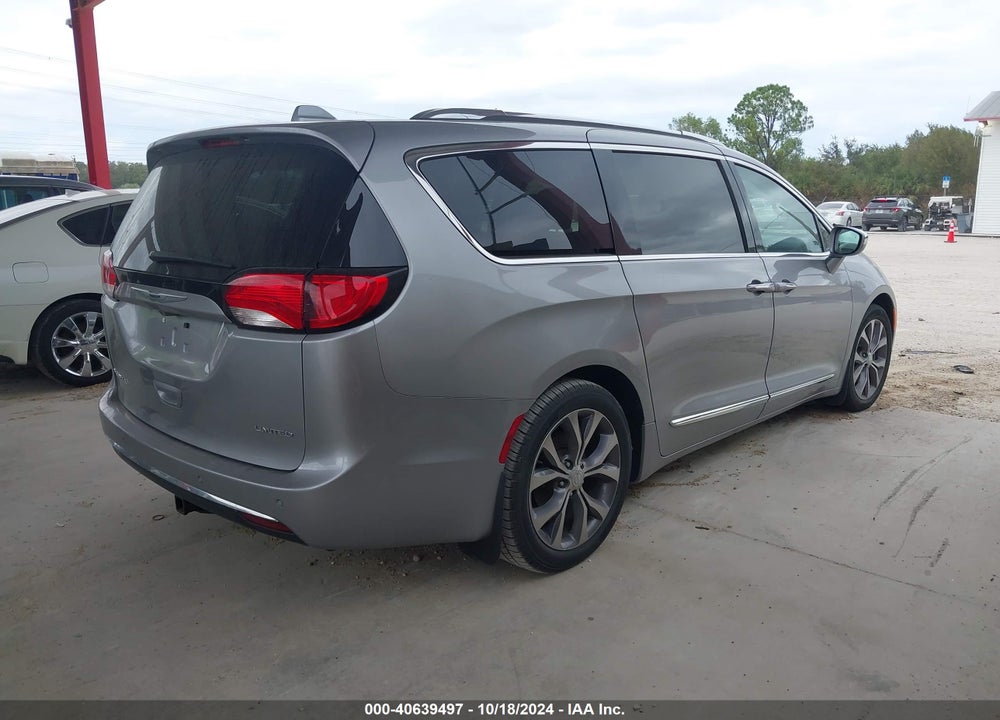 2017 CHRYSLER PACIFICA LIMITED VIN: 2C4RC1GG0HR763337