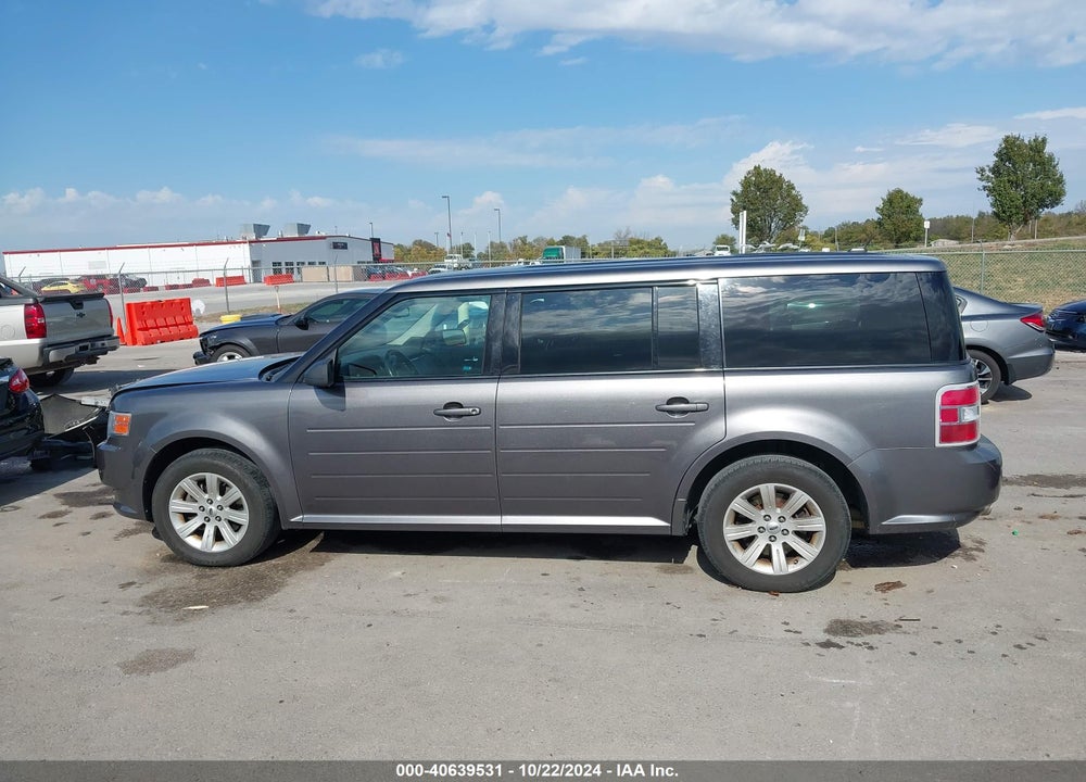 2010 FORD FLEX SE VIN: 2FMGK5BC6ABD00831