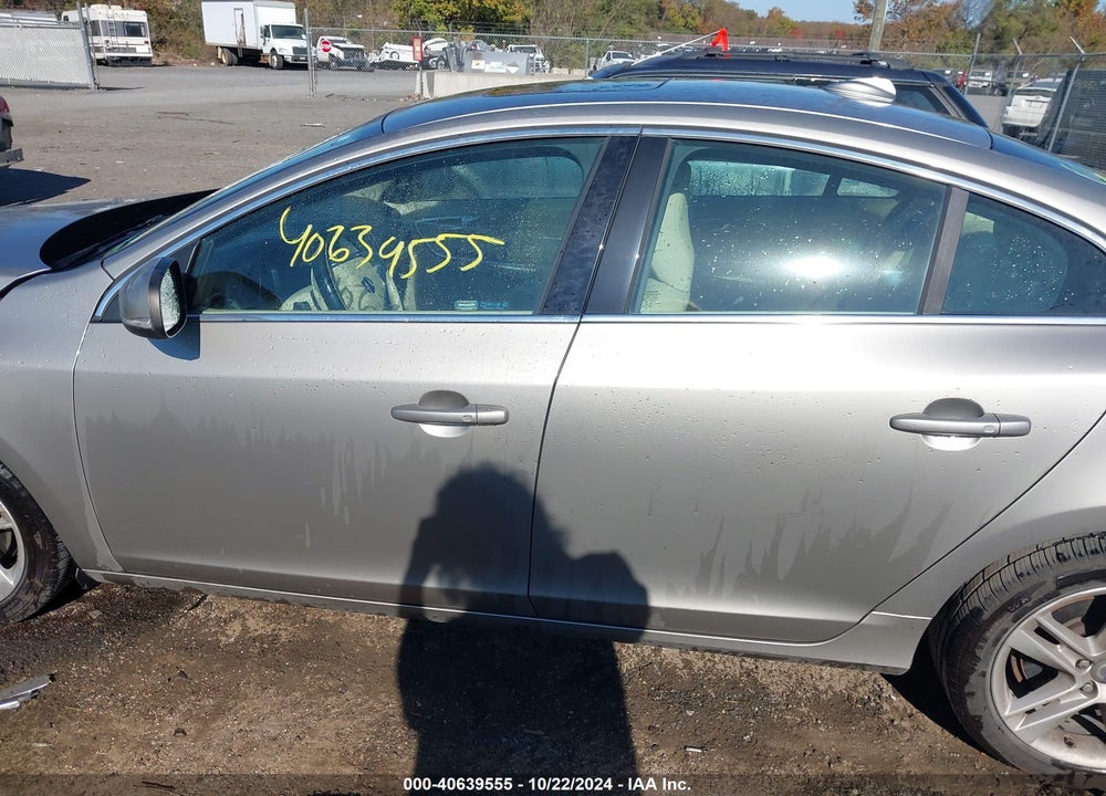 2015 VOLVO S60 T5 DRIVE-E PREMIER VIN: YV140MFK4F1349435