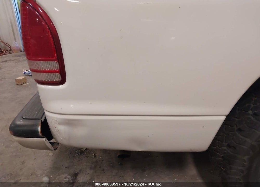 2000 DODGE DAKOTA SLT/SPORT VIN: 1B7GL22N3YS546110