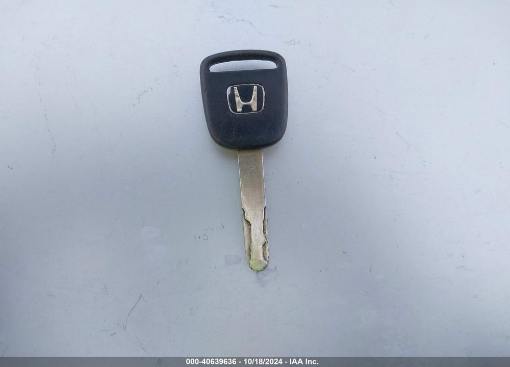 2005 HONDA ELEMENT LX VIN: 5J6YH18365L001850