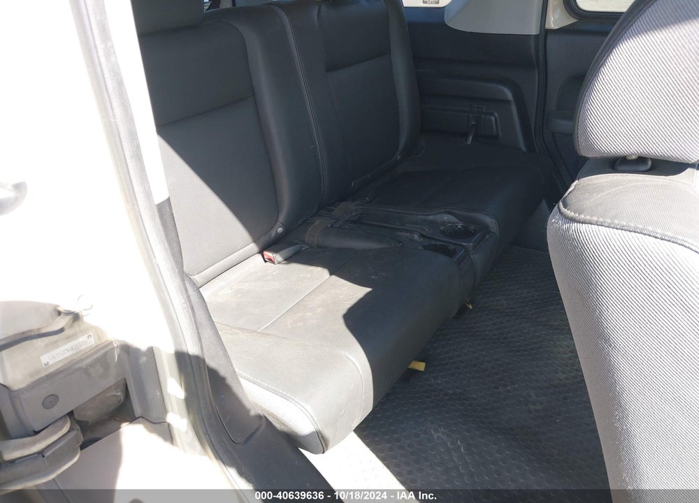 2005 HONDA ELEMENT LX VIN: 5J6YH18365L001850