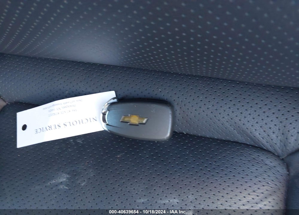 2018 CHEVROLET EQUINOX LT VIN: 2GNAXSEV4J6156459