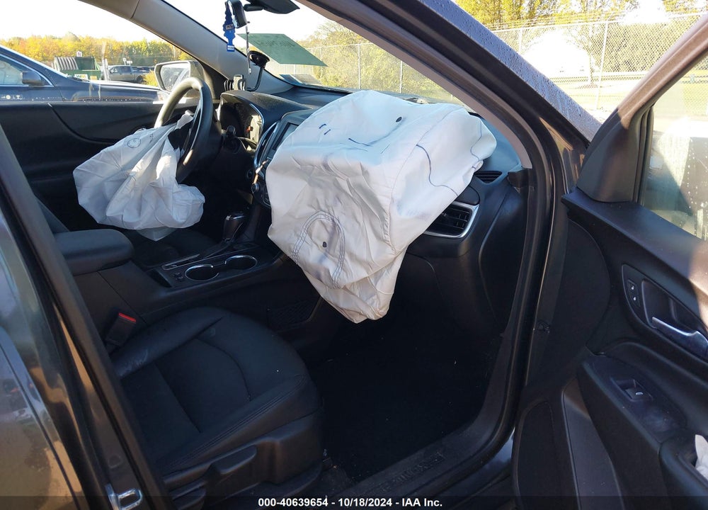 2018 CHEVROLET EQUINOX LT VIN: 2GNAXSEV4J6156459