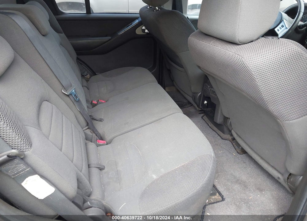 2005 NISSAN PATHFINDER XE VIN: 5N1AR18U65C751693