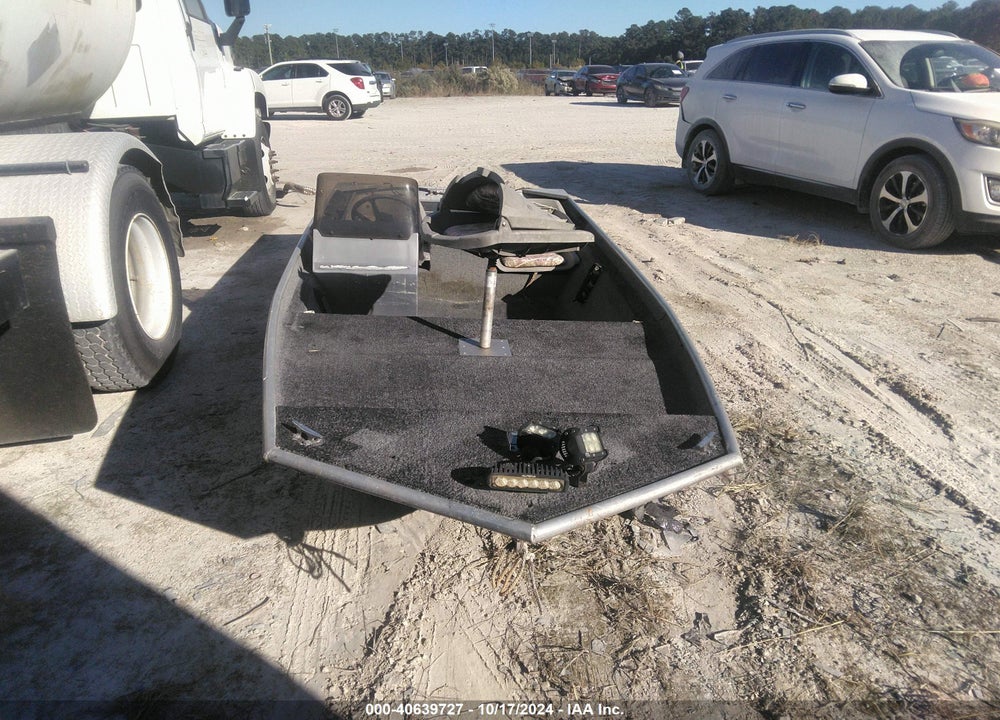 1994 UNKNOWN BASS TRACKER VIN: PLR97736E494