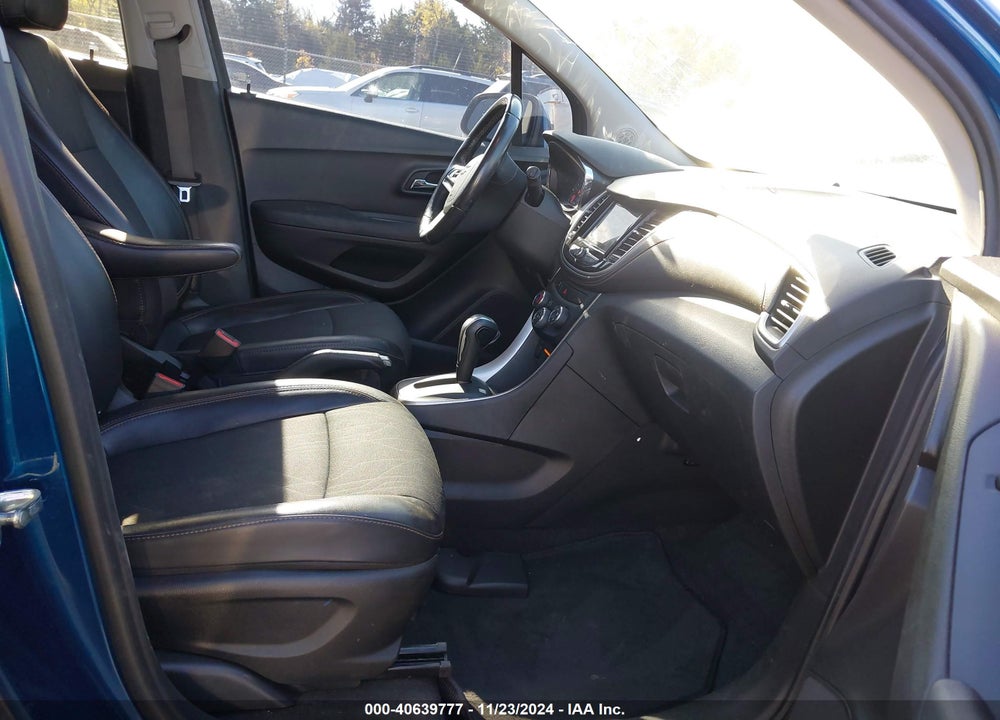 2019 CHEVROLET TRAX LT VIN: 3GNCJLSBXKL305559