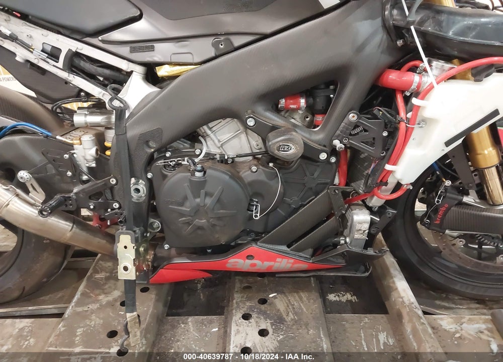 2020 APRI RSV4 VIN: ZD4KEB007LS000323