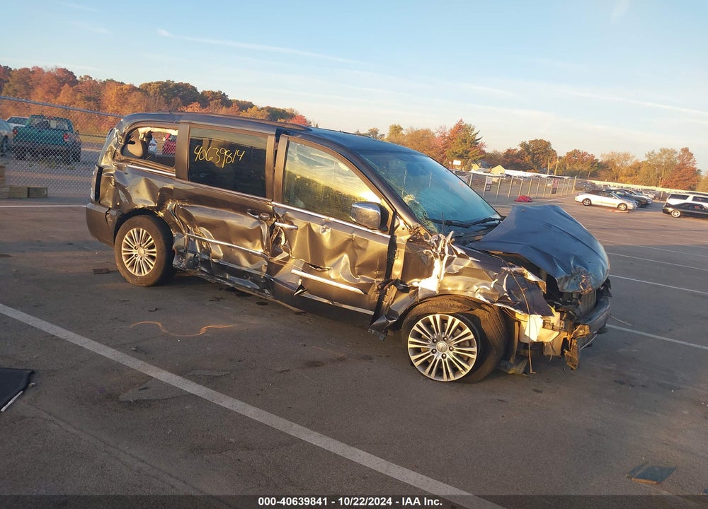 2014 CHRYSLER TOWN & COUNTRY TOURING-L VIN: 2C4RC1CG9ER455696