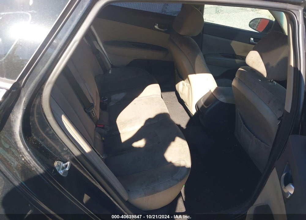 2016 KIA OPTIMA LX VIN: 5XXGT4L34GG108388