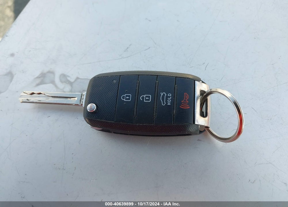 2015 KIA OPTIMA LX VIN: KNAGM4A72F5546121