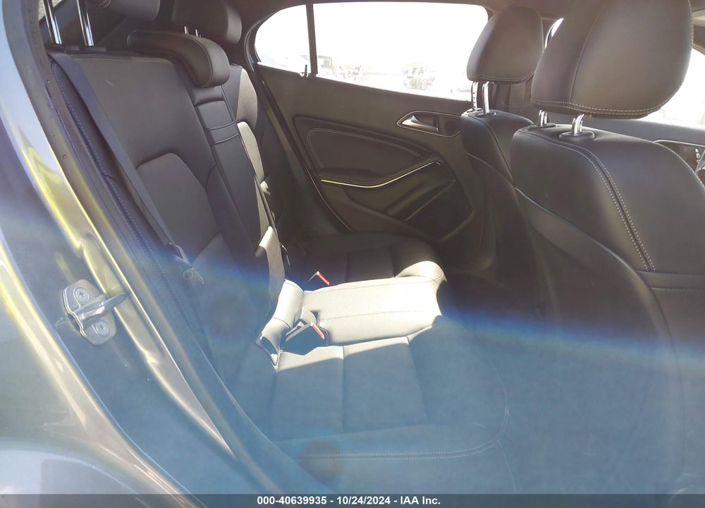 2018 MERCEDES-BENZ GLA 250 VIN: WDCTG4EB8JJ498416