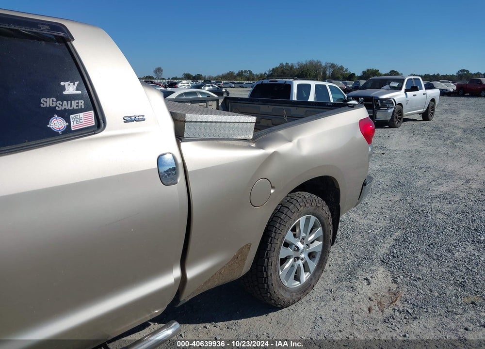 2008 TOYOTA TUNDRA SR5 5.7L V8 VIN: 5TFBV541X8X040714