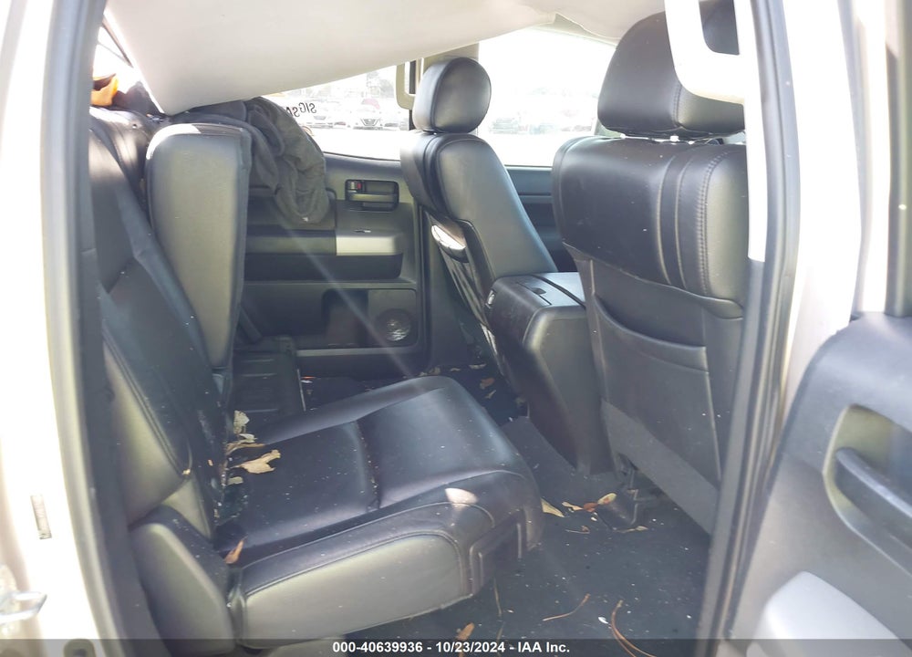 2008 TOYOTA TUNDRA SR5 5.7L V8 VIN: 5TFBV541X8X040714