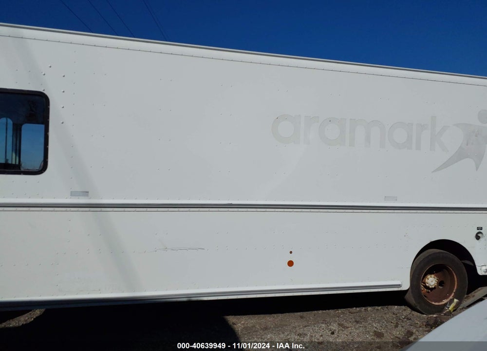 2013 FREIGHTLINER CHASSIS M LINE WALK-IN VAN VIN: 4UZAC3DV5DCFF6838