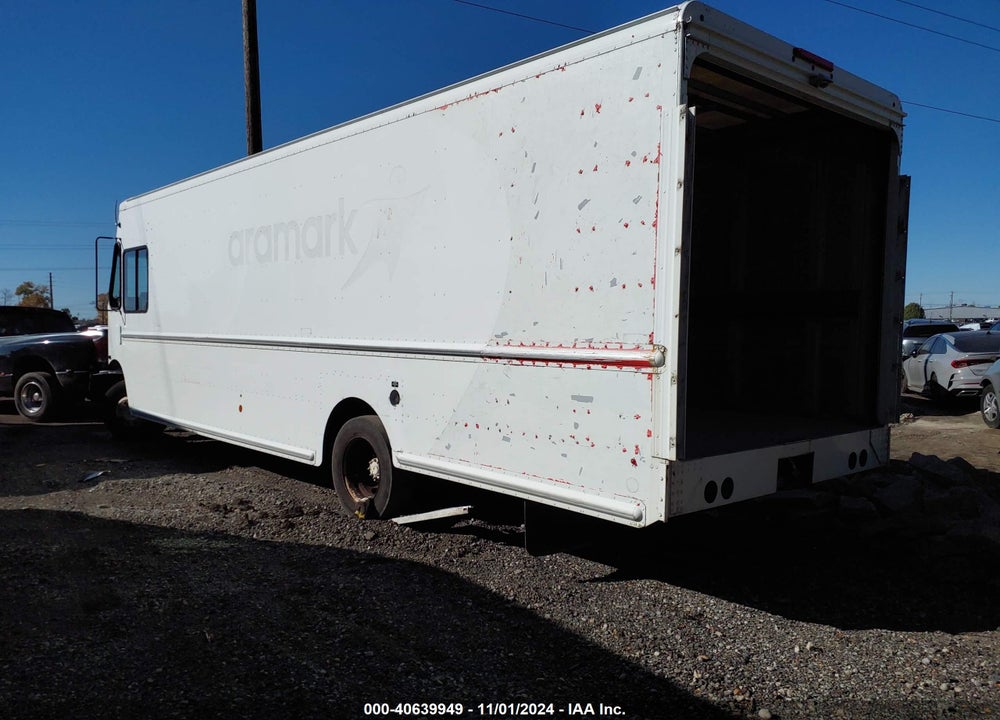 2013 FREIGHTLINER CHASSIS M LINE WALK-IN VAN VIN: 4UZAC3DV5DCFF6838