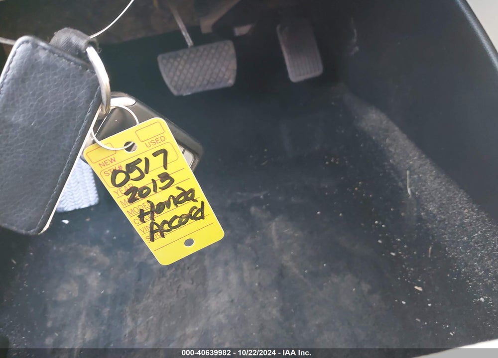 2013 HONDA ACCORD EX VIN: 1HGCR2F73DA190798