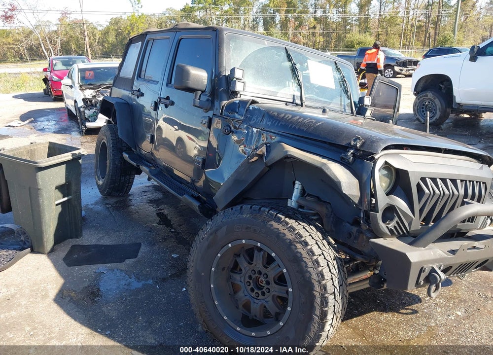 2008 JEEP WRANGLER UNLIMITED SAHARA VIN: 1J4GA591X8L553568