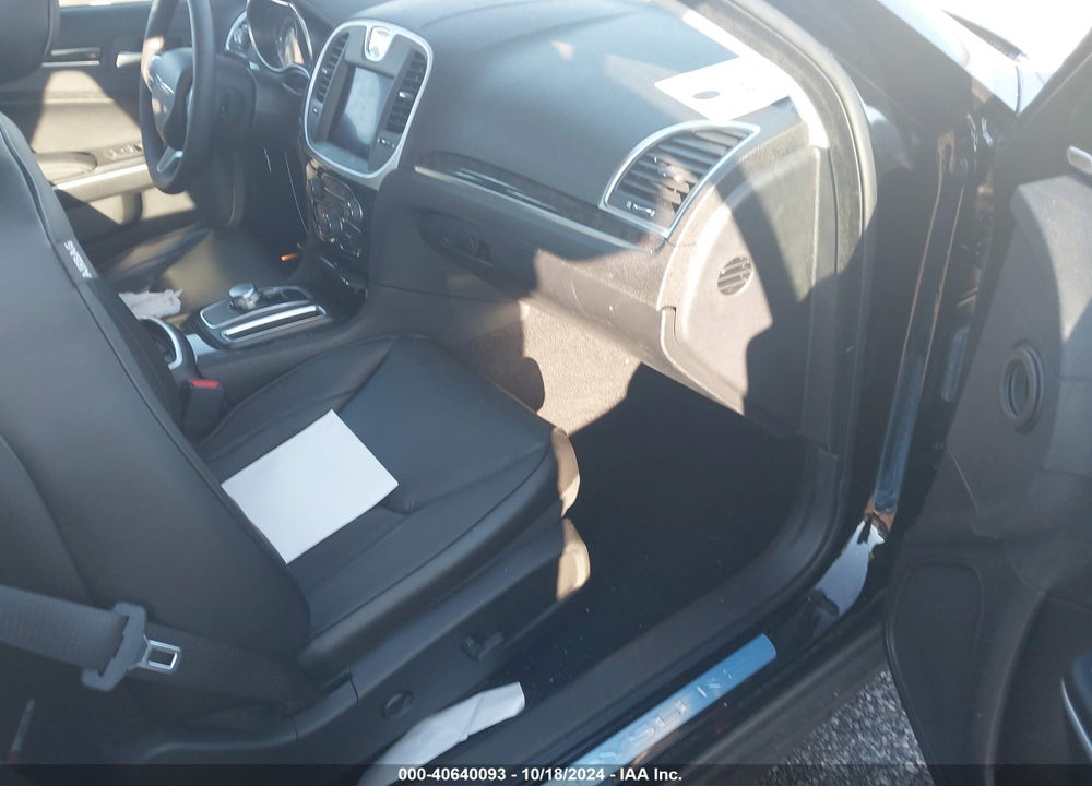 2023 CHRYSLER 300 TOURING L VIN: 2C3CCADG8PH666874